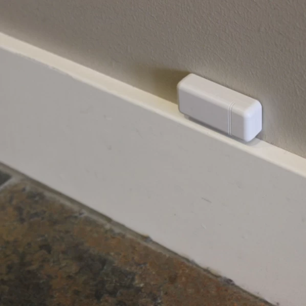 Qolsys QS5535-840 IQ Temp-S Temperature Sensor - Image 4